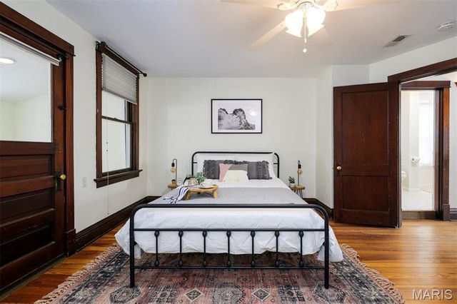 4049 Humphrey Street, St Louis, MO 63116