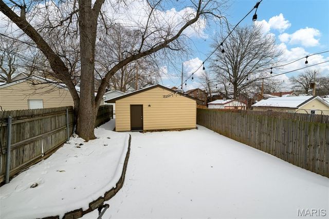 4049 Humphrey Street, St Louis, MO 63116