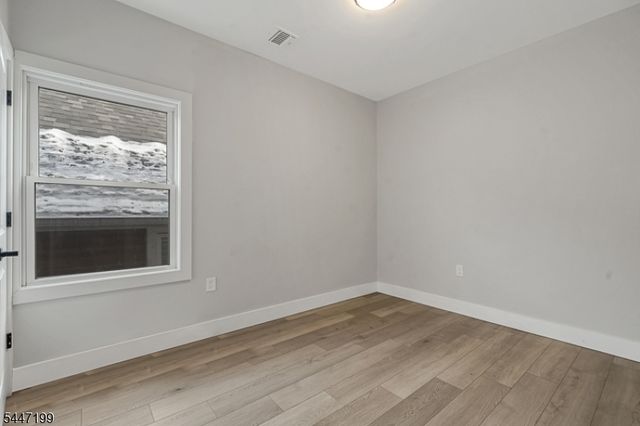 626 S 20Th St, Newark City, NJ 07103