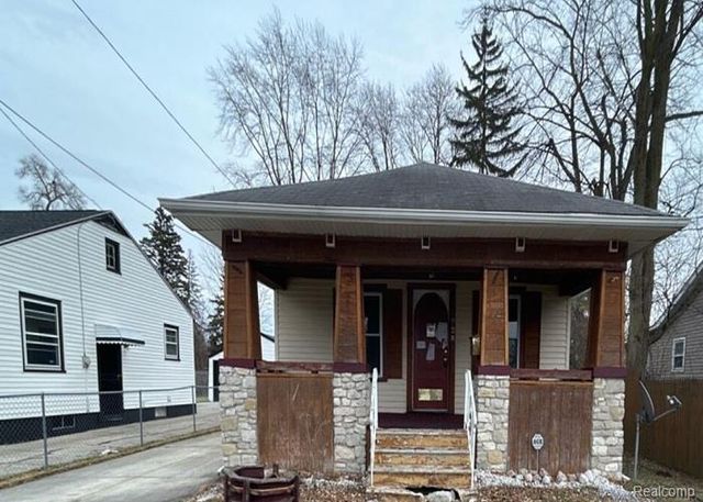 1928 Parkwood Avenue, Saginaw, MI 48601