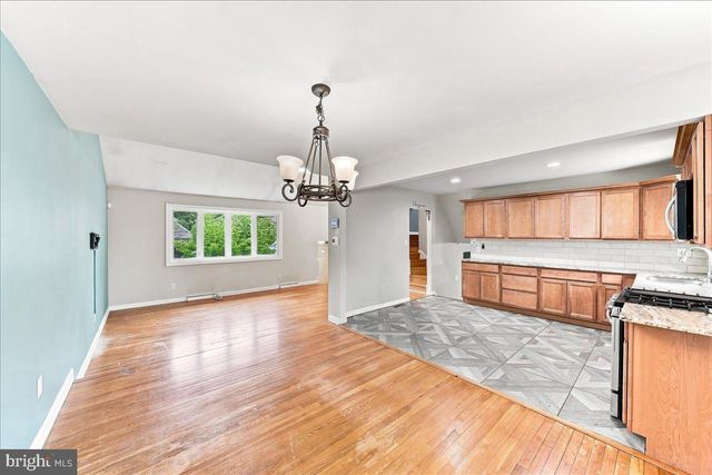 2226 JAMAICA DR, Wilmington, DE 19810