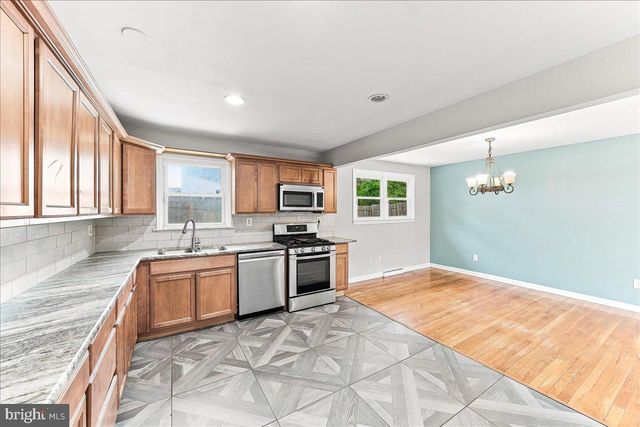 2226 JAMAICA DR, Wilmington, DE 19810