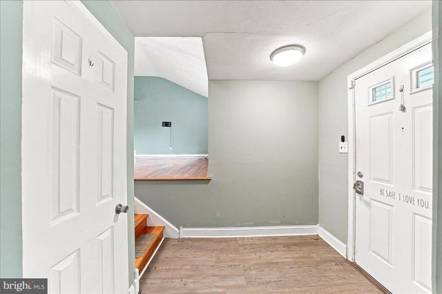 2226 JAMAICA DR, Wilmington, DE 19810