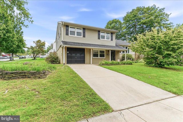 2226 JAMAICA DR, Wilmington, DE 19810