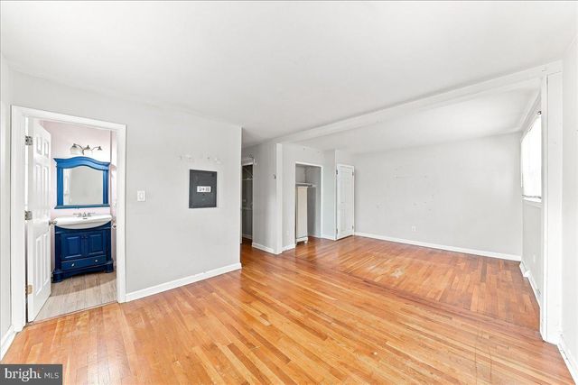 2226 JAMAICA DR, Wilmington, DE 19810