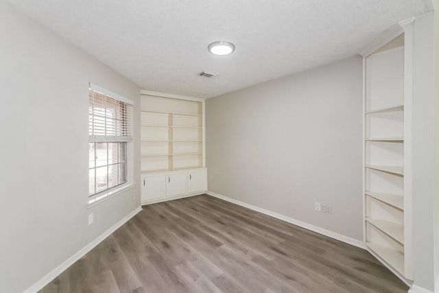 3217 Lee Circle, Pearland, TX 77581