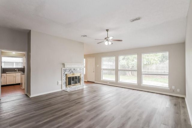 3217 Lee Circle, Pearland, TX 77581