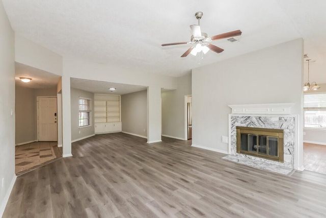 3217 Lee Circle, Pearland, TX 77581