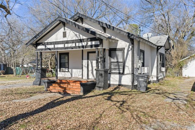 213 6th Avenue NW, Ardmore, OK 73401