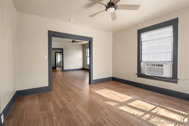 213 6th Avenue NW, Ardmore, OK 73401