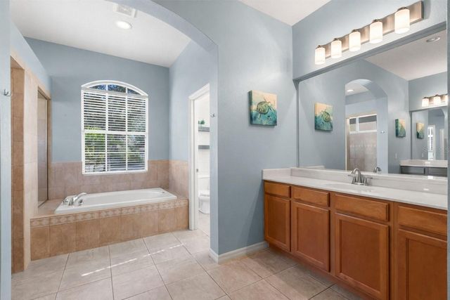 15321 VIREOGLEN LANE, Lithia, FL 33547