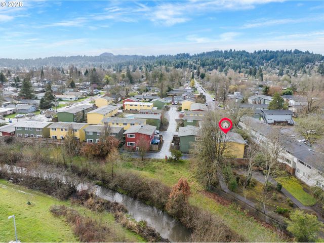 1935 W 17TH Ave B, Eugene, OR 97402