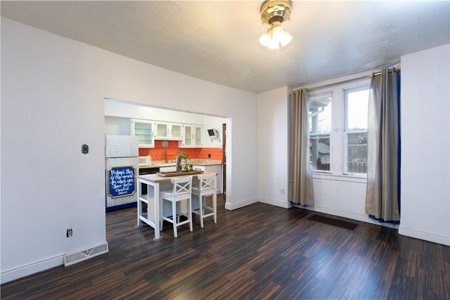 95 Harwood St, Mt Washington, PA 15211