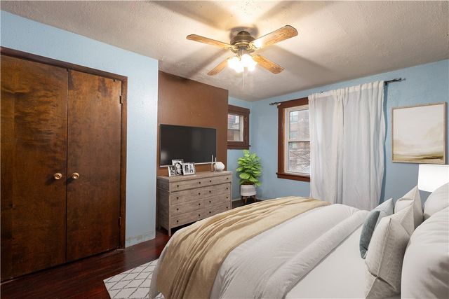 95 Harwood St, Mt Washington, PA 15211