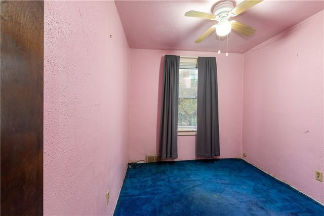 95 Harwood St, Mt Washington, PA 15211