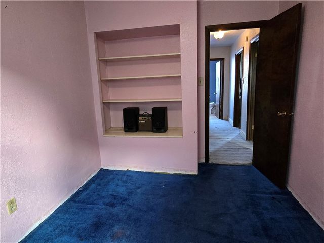 95 Harwood St, Mt Washington, PA 15211