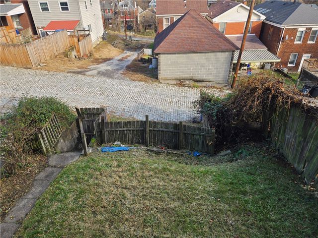 95 Harwood St, Mt Washington, PA 15211