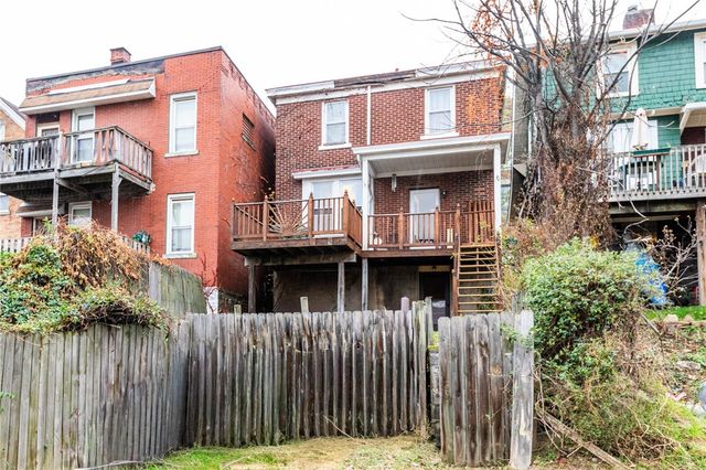 95 Harwood St, Mt Washington, PA 15211