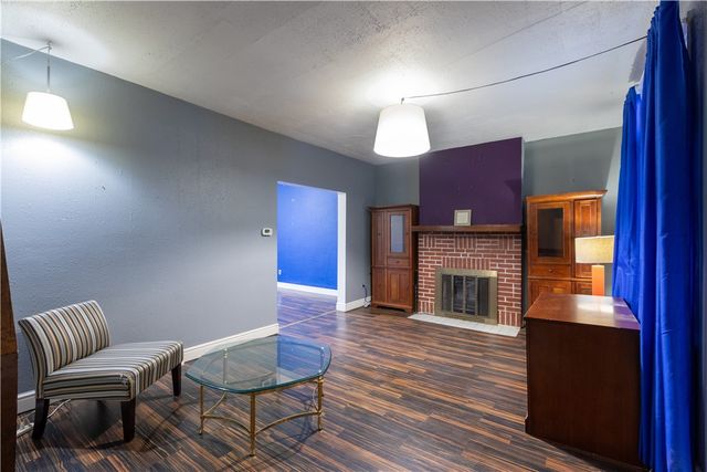 95 Harwood St, Mt Washington, PA 15211