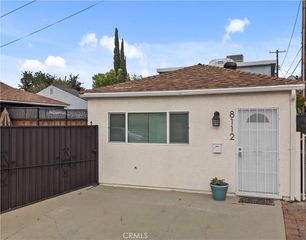 8112 Amestoy Avenue, Van Nuys, CA 91406