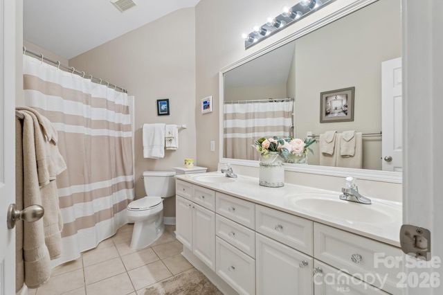 7844 Village Harbor Drive, Cornelius, NC 28031