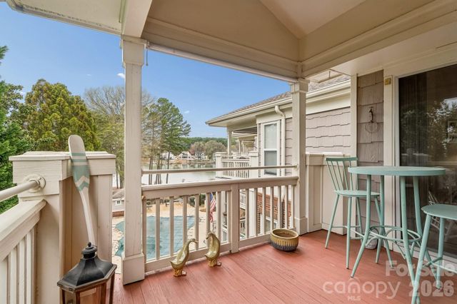 7844 Village Harbor Drive, Cornelius, NC 28031