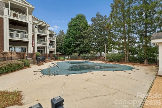 7844 Village Harbor Drive, Cornelius, NC 28031
