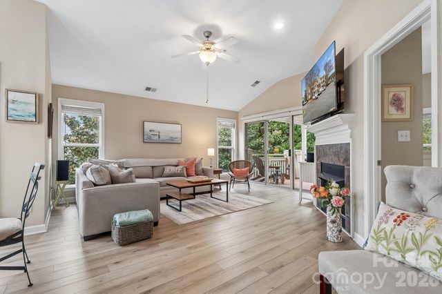 7844 Village Harbor Drive, Cornelius, NC 28031