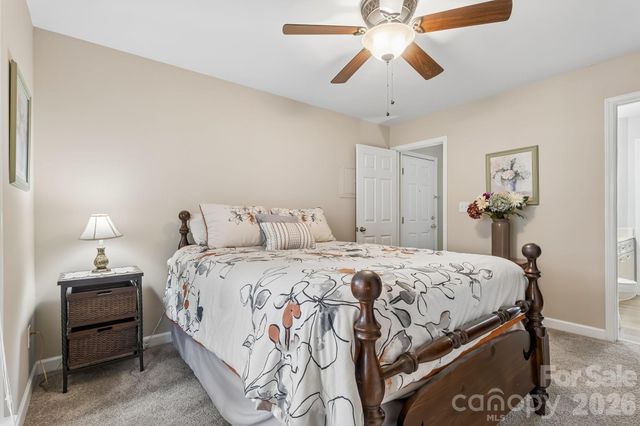 7844 Village Harbor Drive, Cornelius, NC 28031