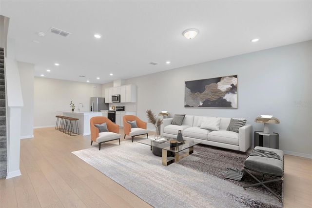 6331 BREEZE FILLED LANE, Winter Garden, FL 34787