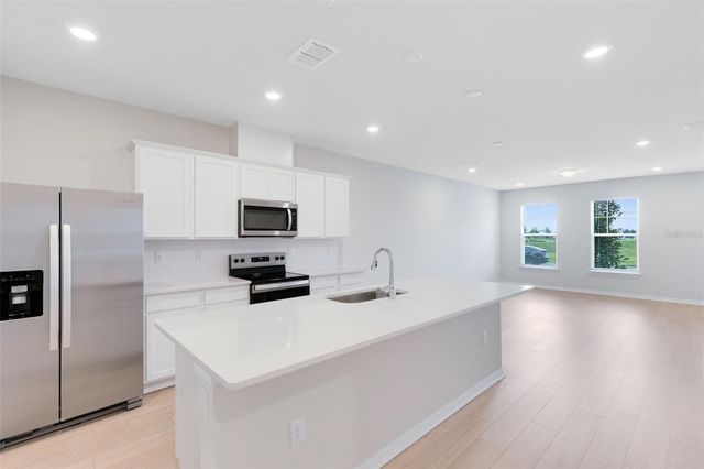 6331 BREEZE FILLED LANE, Winter Garden, FL 34787