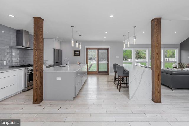 140 COLONY PL, Swedesboro, NJ 08085