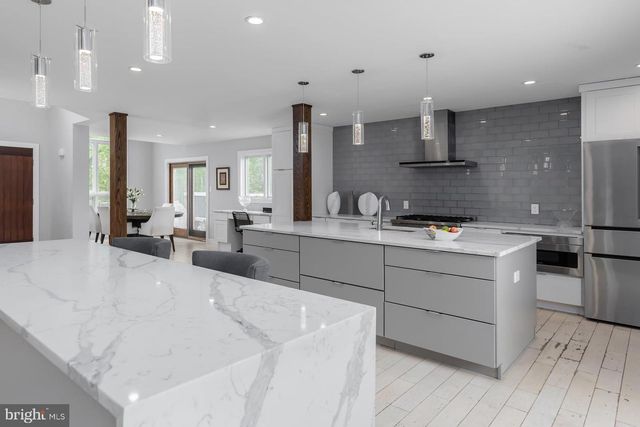 140 COLONY PL, Swedesboro, NJ 08085