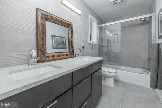 140 COLONY PL, Swedesboro, NJ 08085