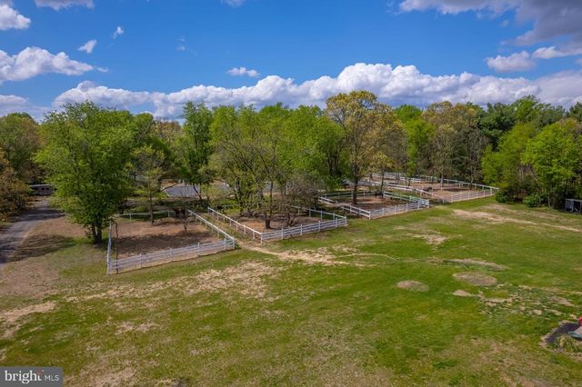 140 COLONY PL, Swedesboro, NJ 08085