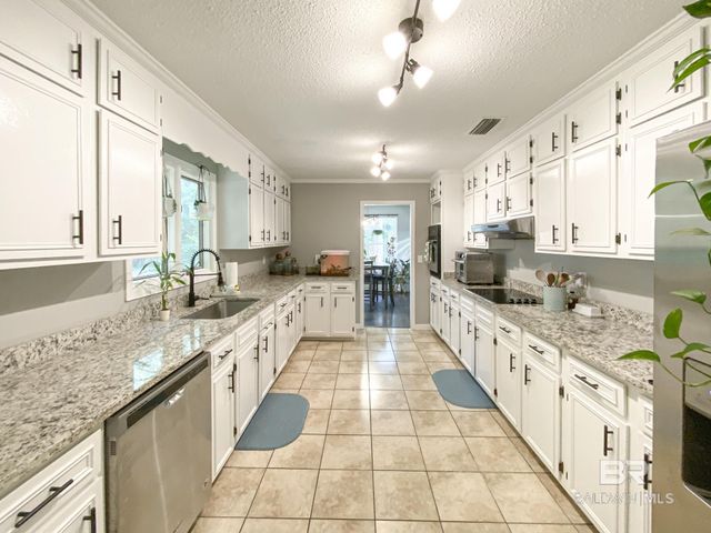 103 Seville Circle, Daphne, AL 36526