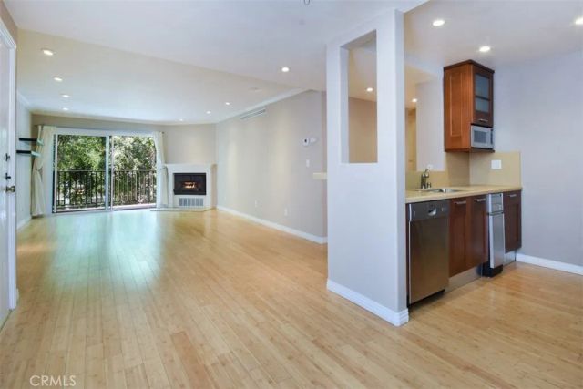 1230 Horn Avenue 414, West Hollywood, CA 90069