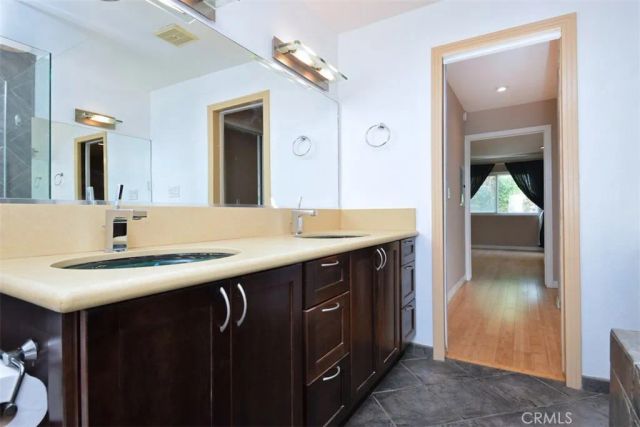 1230 Horn Avenue 414, West Hollywood, CA 90069