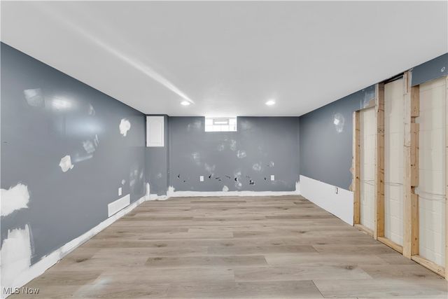 5198 W 148th Street, Brook Park, OH 44142