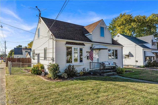 5198 W 148th Street, Brook Park, OH 44142