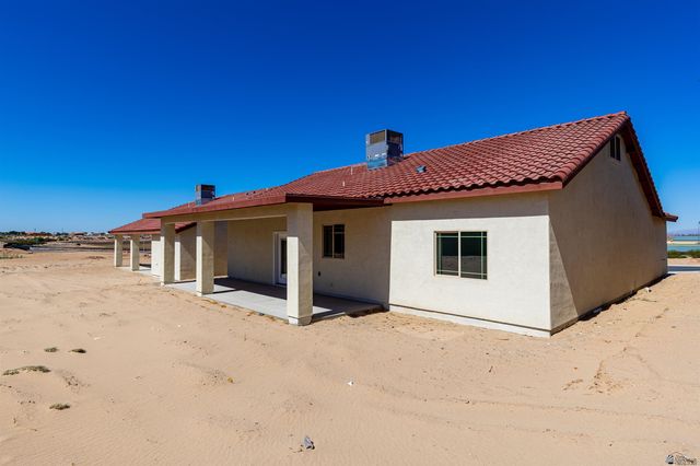 1643 E Union St, San Luis, AZ 85336