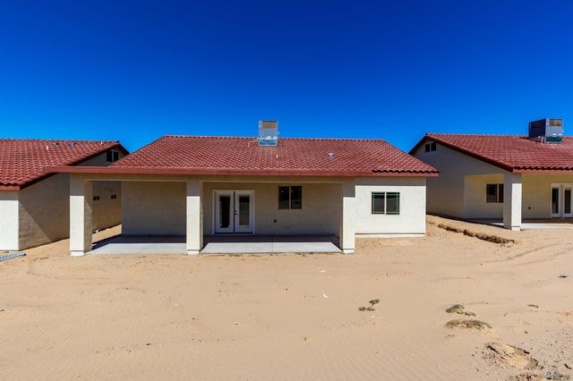 1643 E Union St, San Luis, AZ 85336