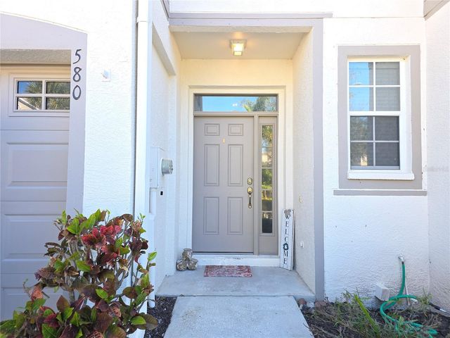 580 BLACK LION DRIVE NE, St Petersburg, FL 33716