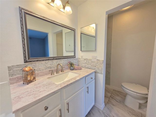 580 BLACK LION DRIVE NE, St Petersburg, FL 33716