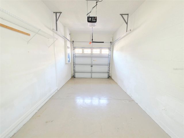 580 BLACK LION DRIVE NE, St Petersburg, FL 33716