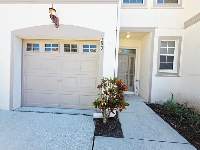 580 BLACK LION DRIVE NE, St Petersburg, FL 33716