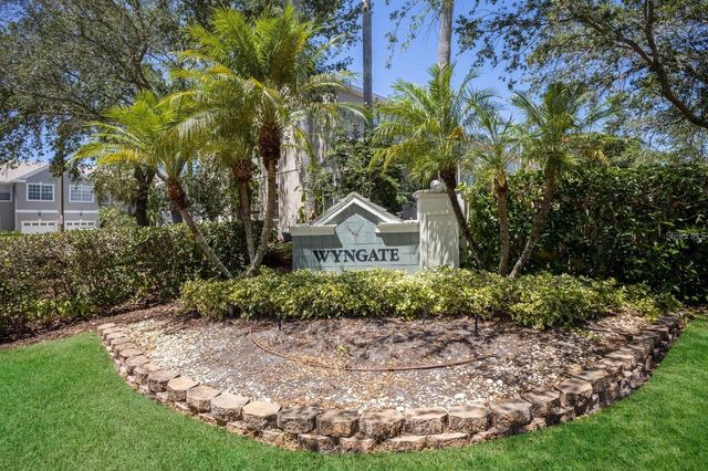 580 BLACK LION DRIVE NE, St Petersburg, FL 33716