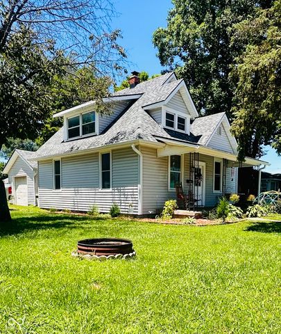 390 S Grant Street, Martinsville, IN 46151