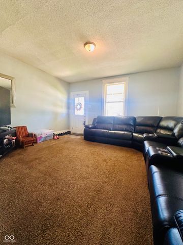 390 S Grant Street, Martinsville, IN 46151
