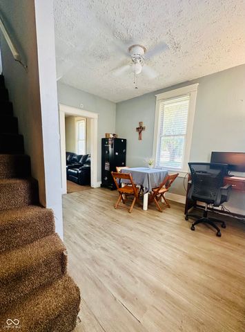390 S Grant Street, Martinsville, IN 46151